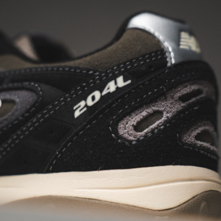 New Balance 204L Negro