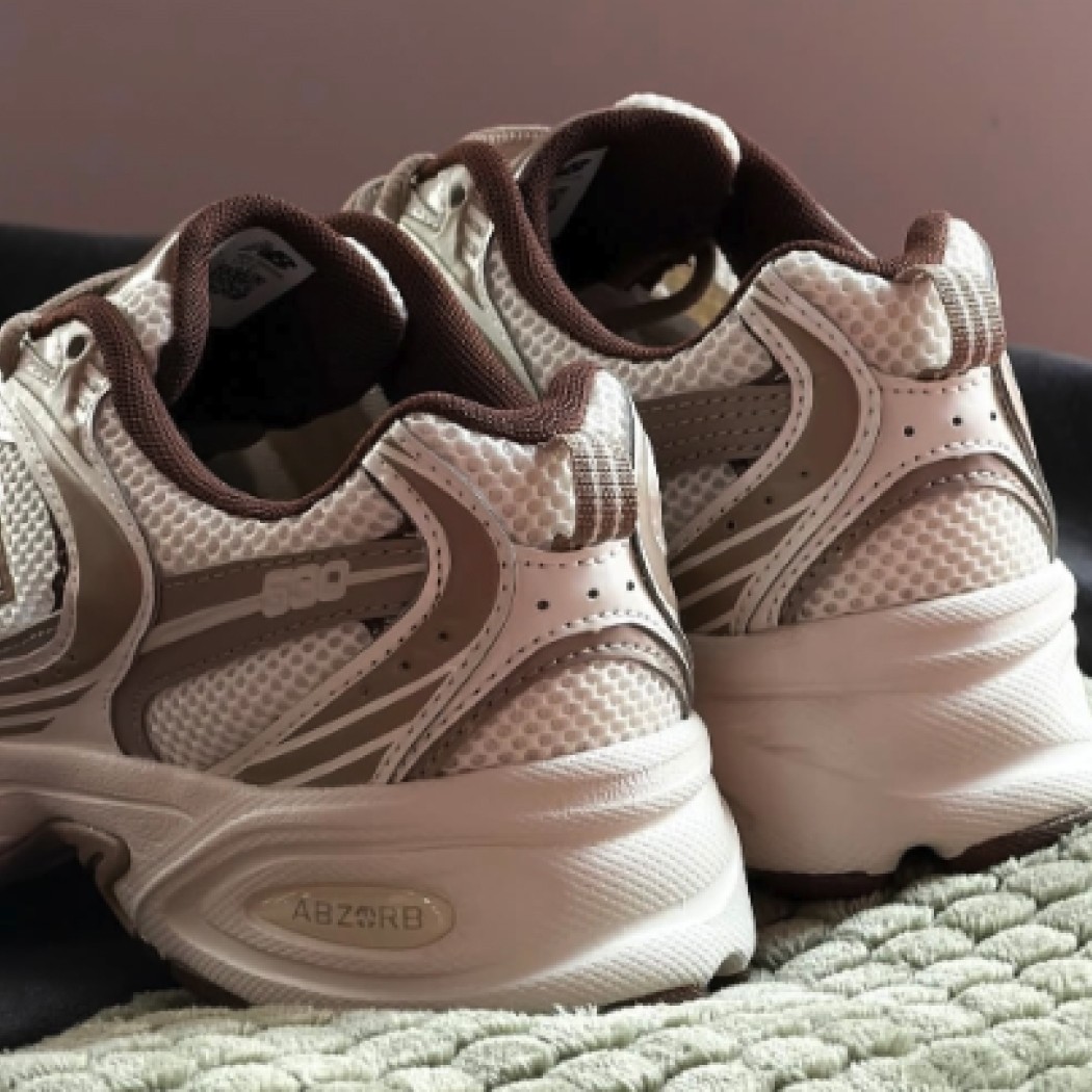 New Balance 530 Beige